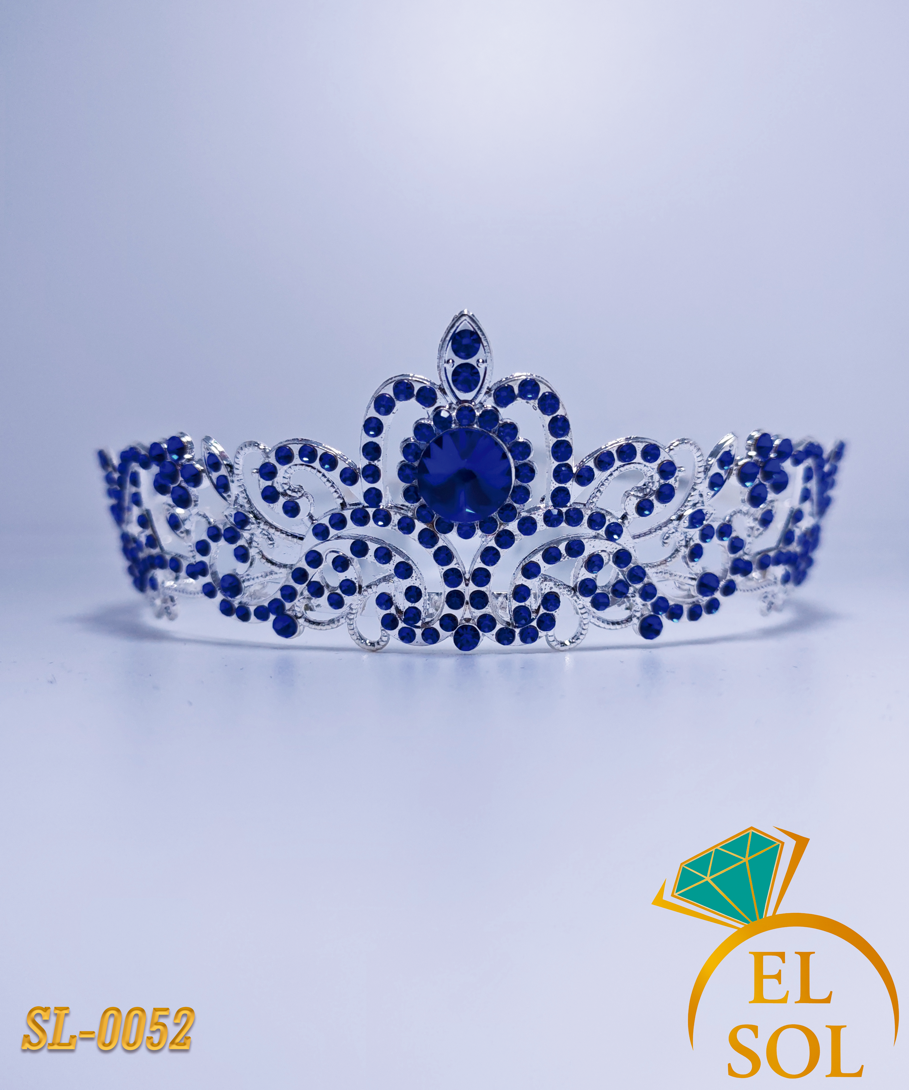 Corona Plateada Zafiro Elegante