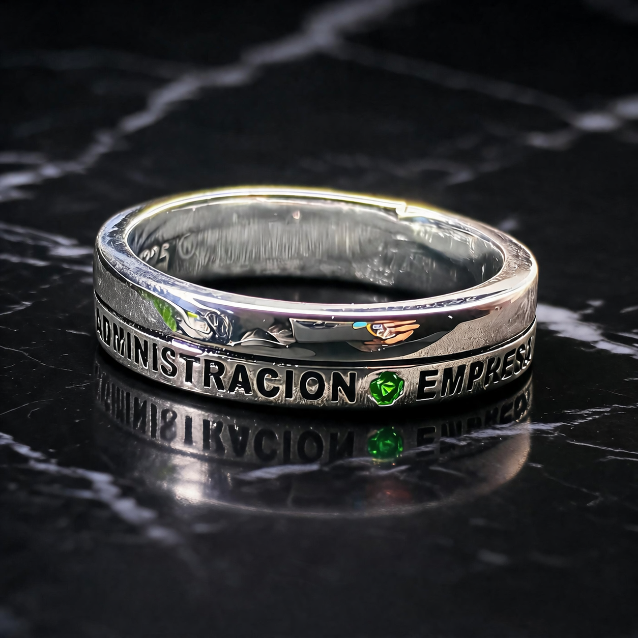 Anillo Administración de Empresas Banda Delgada Modelo 011