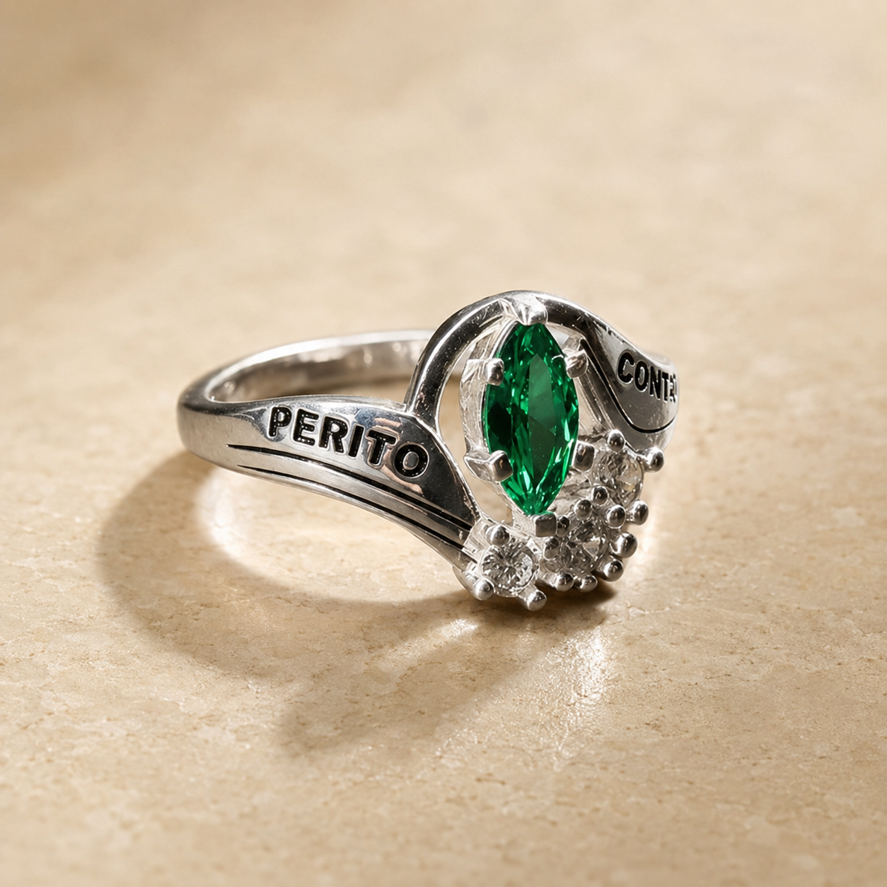Anillo Perito Contador Modelo 016