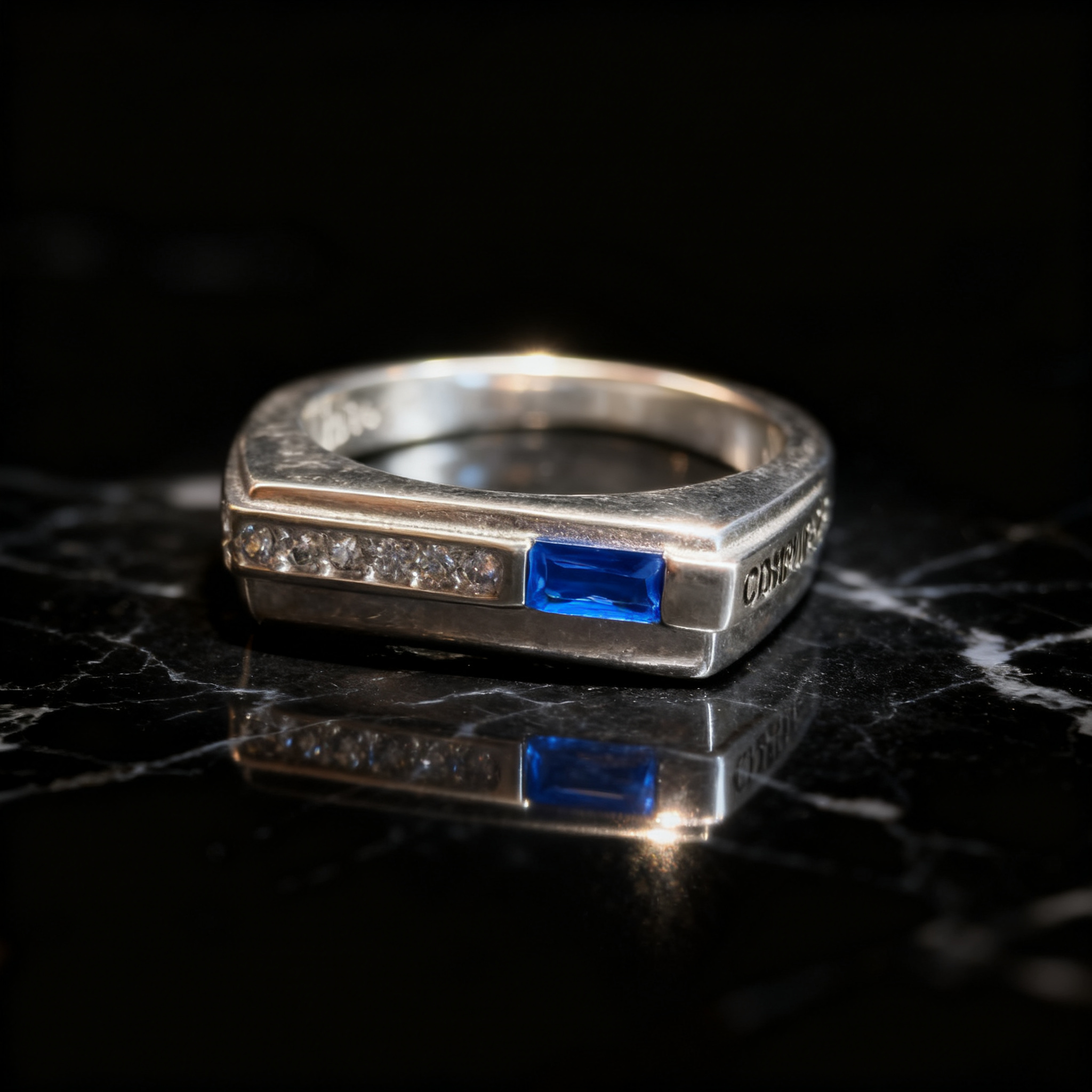 Anillo de Graduación Computación C18