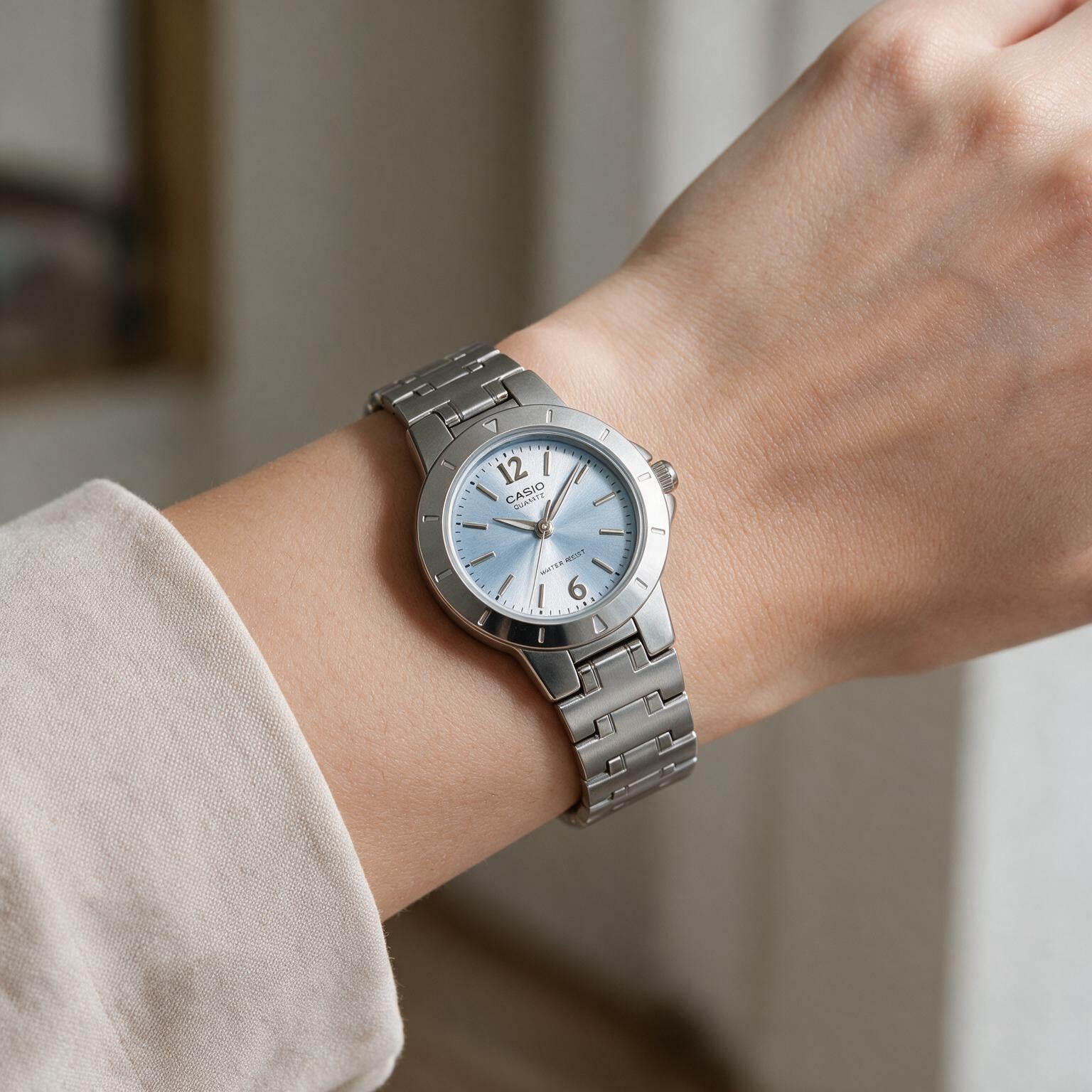 Reloj Casio LTP-1177A-2A Analógico Plateado Esfera Azul – Dama