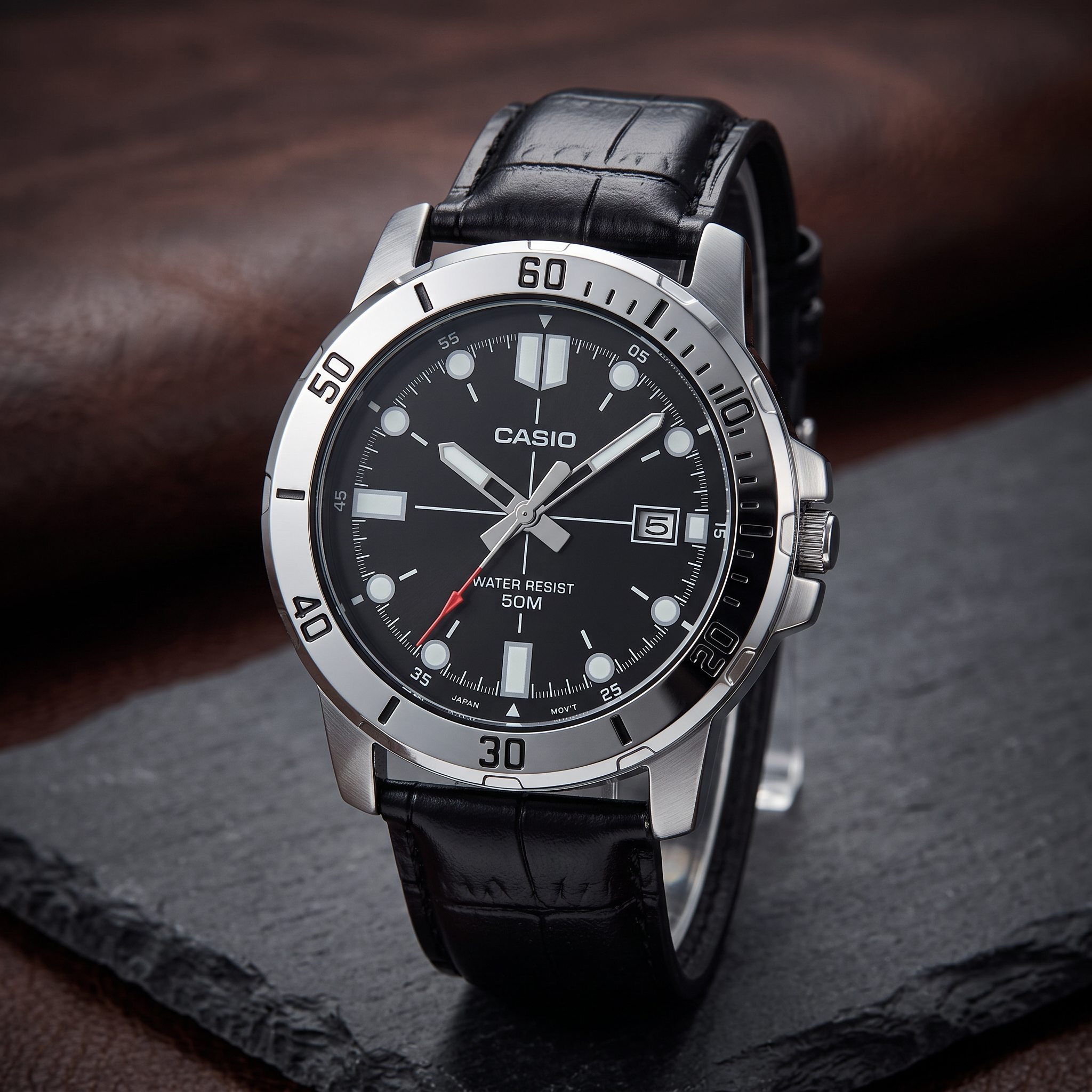 Reloj Casio MTP-VD01L-1EV Analógico Plateado Esfera Negra con Correa de Cuero – Caballero