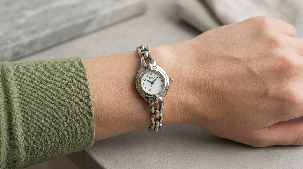 Reloj para Dama RQ'1513 IPS – Plateado con Brazalete Tipo Joya