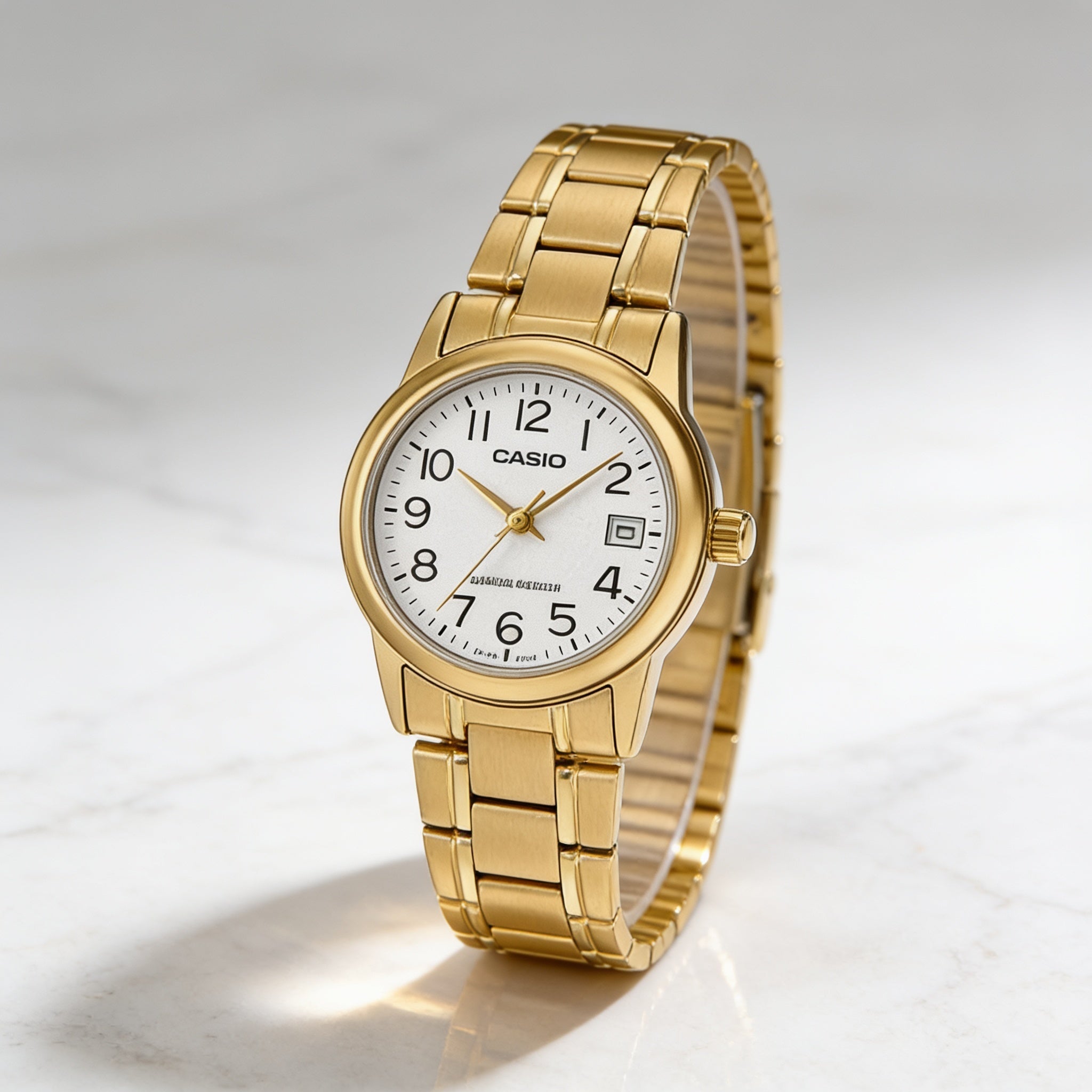 Reloj Casio LTP-V002G-7B2 Analógico Dorado Esfera Blanca – Dama