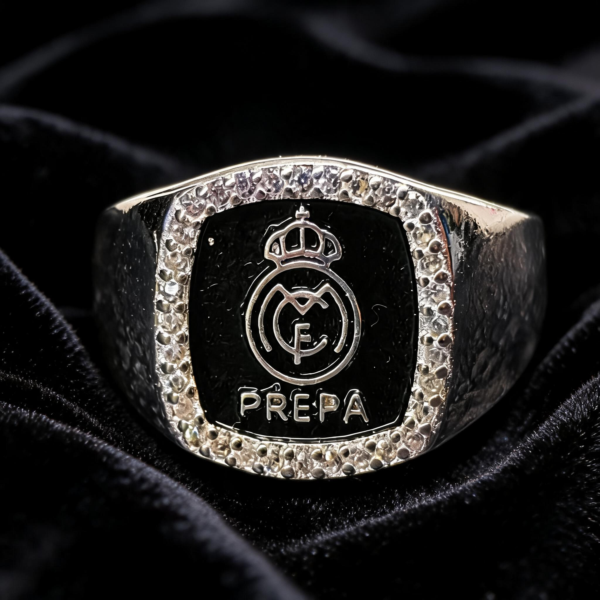Anillo Preparatoria PP18