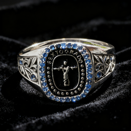 Anillo de Graduación Sexto Grado en Plata 925 | Fe en el Camino SXT11