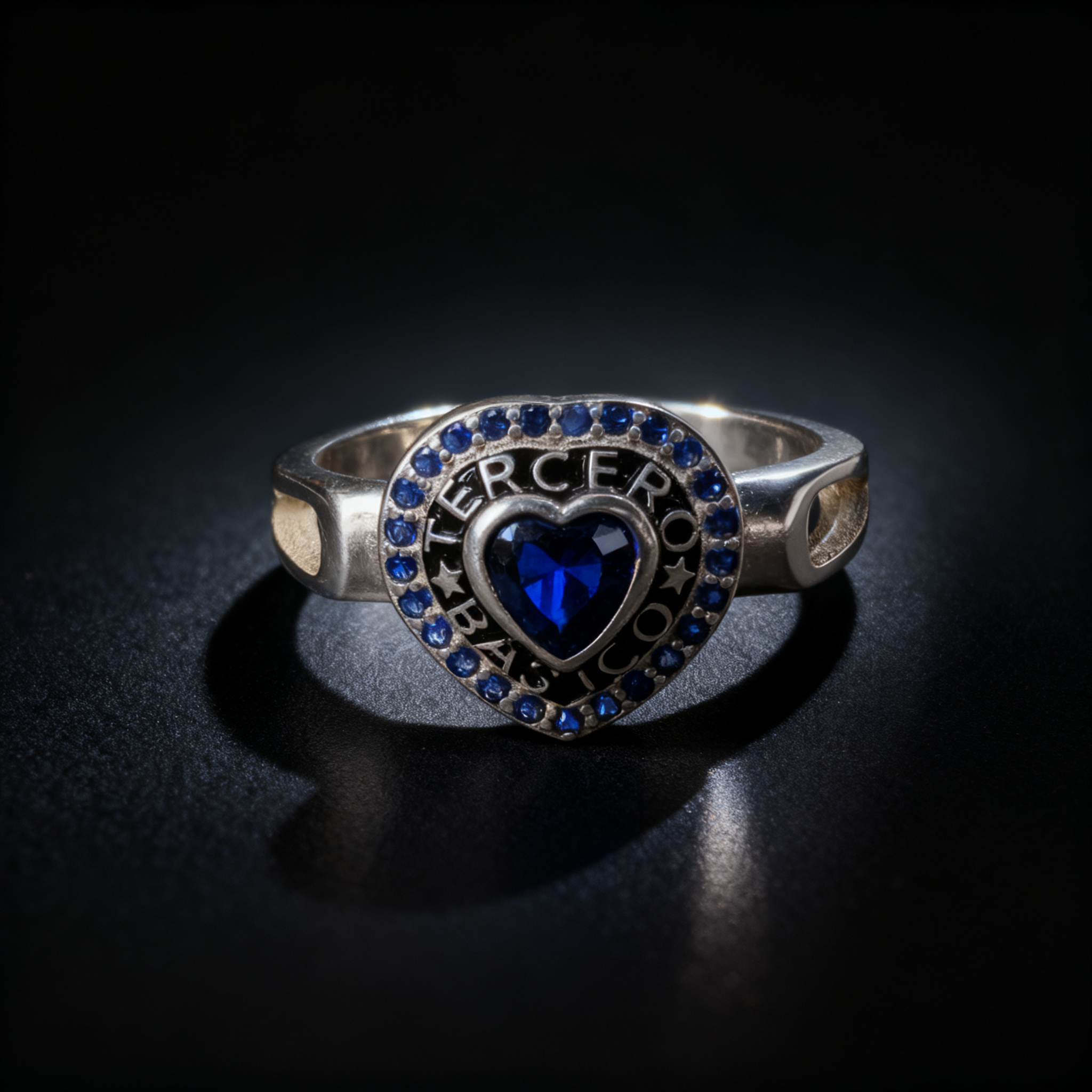 GR-3B-01 - Anillo corazon '3ro Basico' con piedra azul