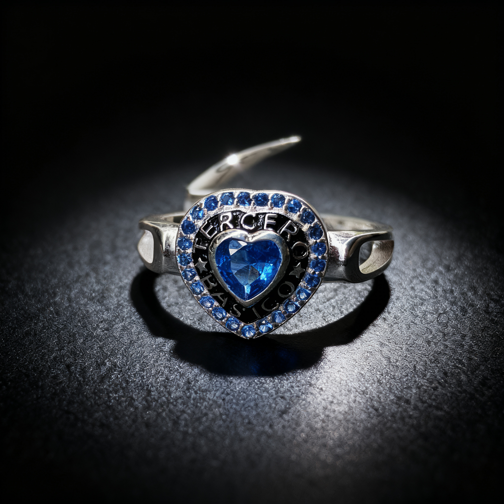 GR-3B-01 - Anillo corazon '3ro Basico' con piedra azul