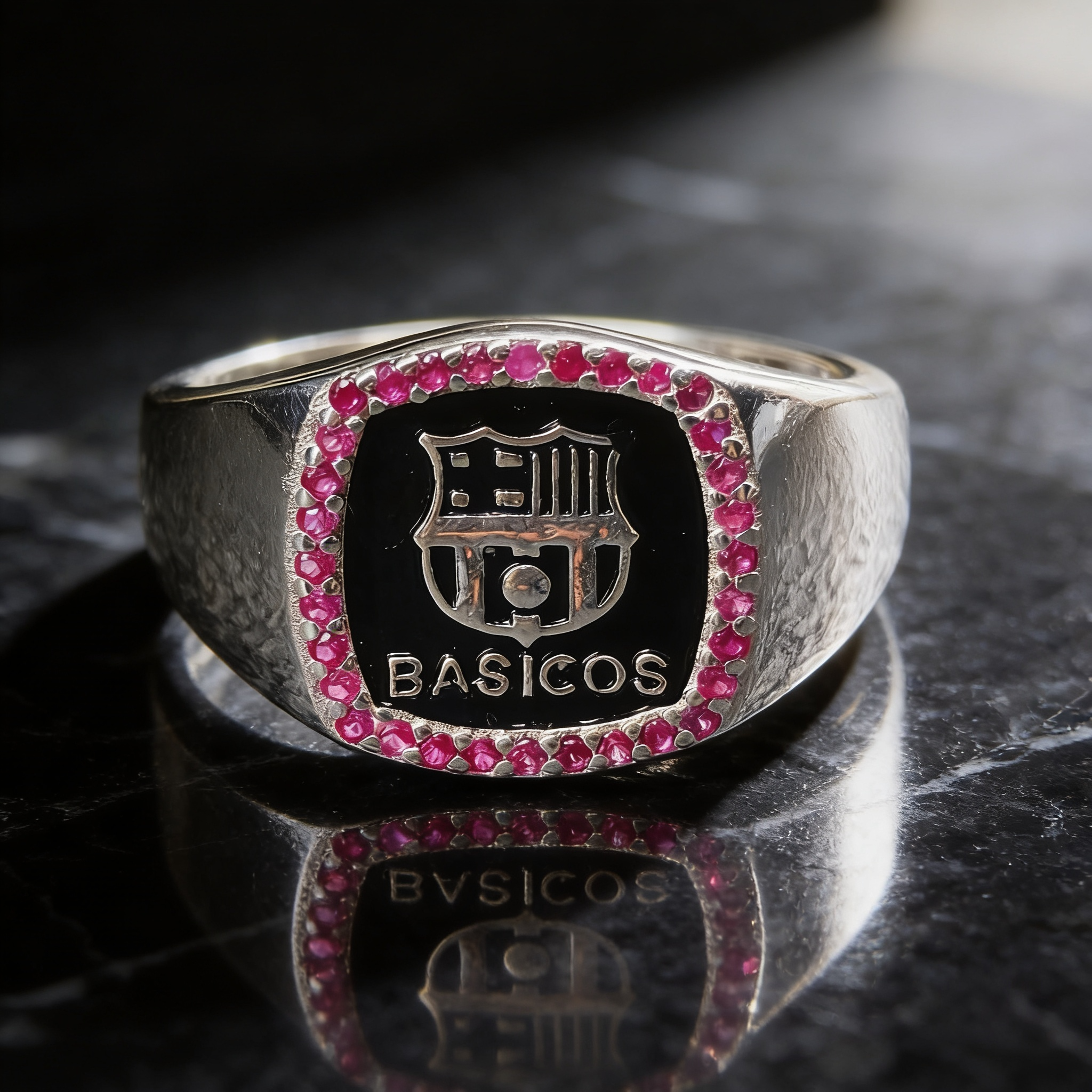 GR-3B-07 - Anillo rectangular 'Basicos' con escudo