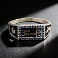 GR-3B-09 - Anillo rectangular '3ro Basico' con piedras