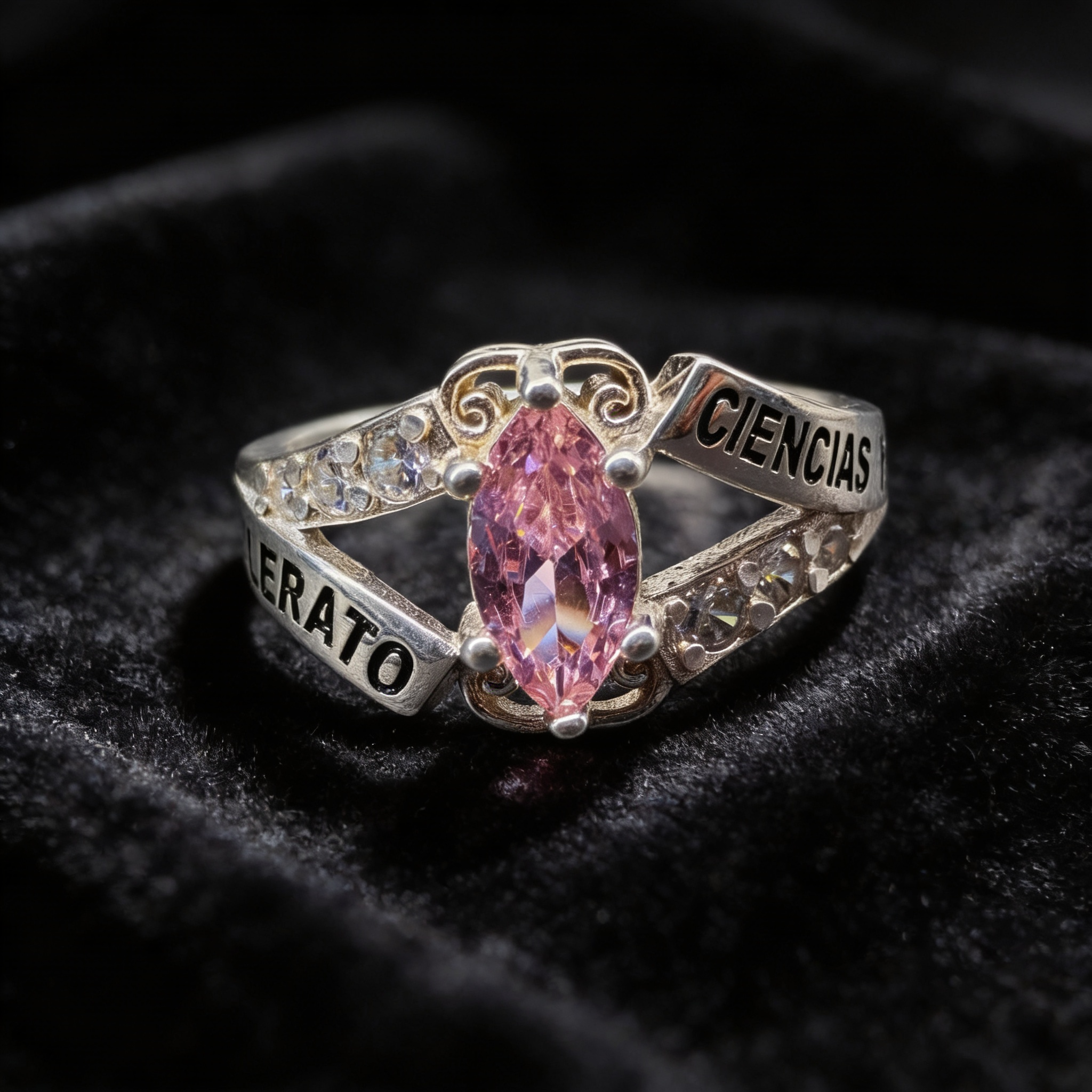 Anillo de Graduación Ciencias y Letras CL01