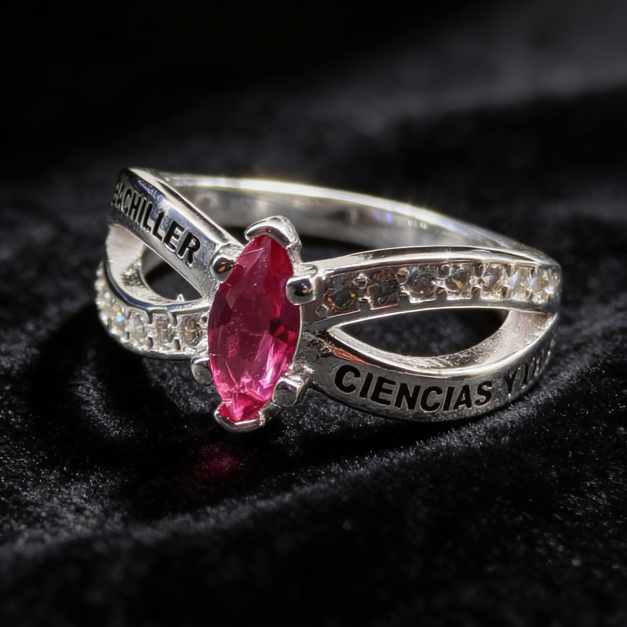 Anillo de Graduación Ciencias y Letras CL02