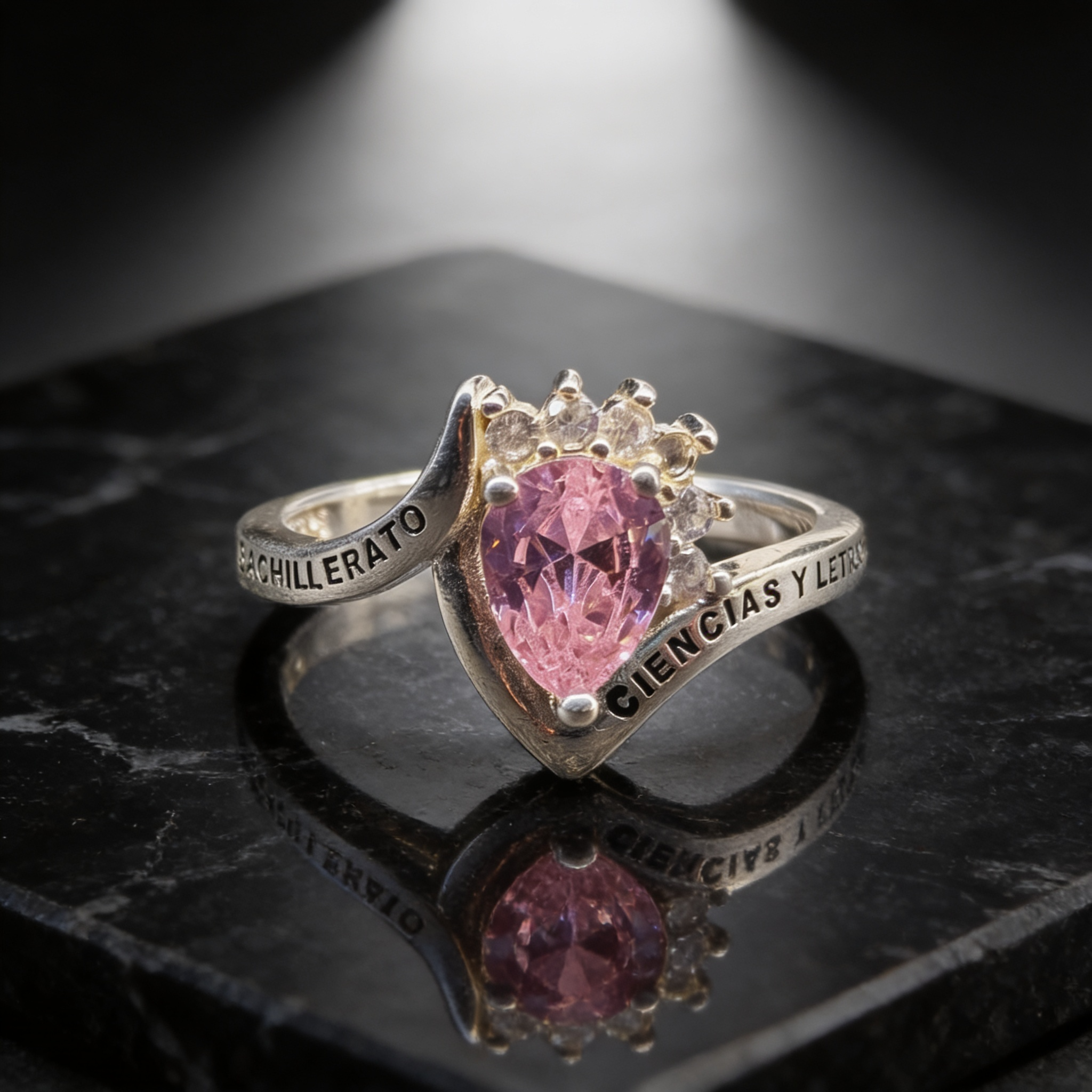 Anillo de Graduación Ciencias y Letras CL05