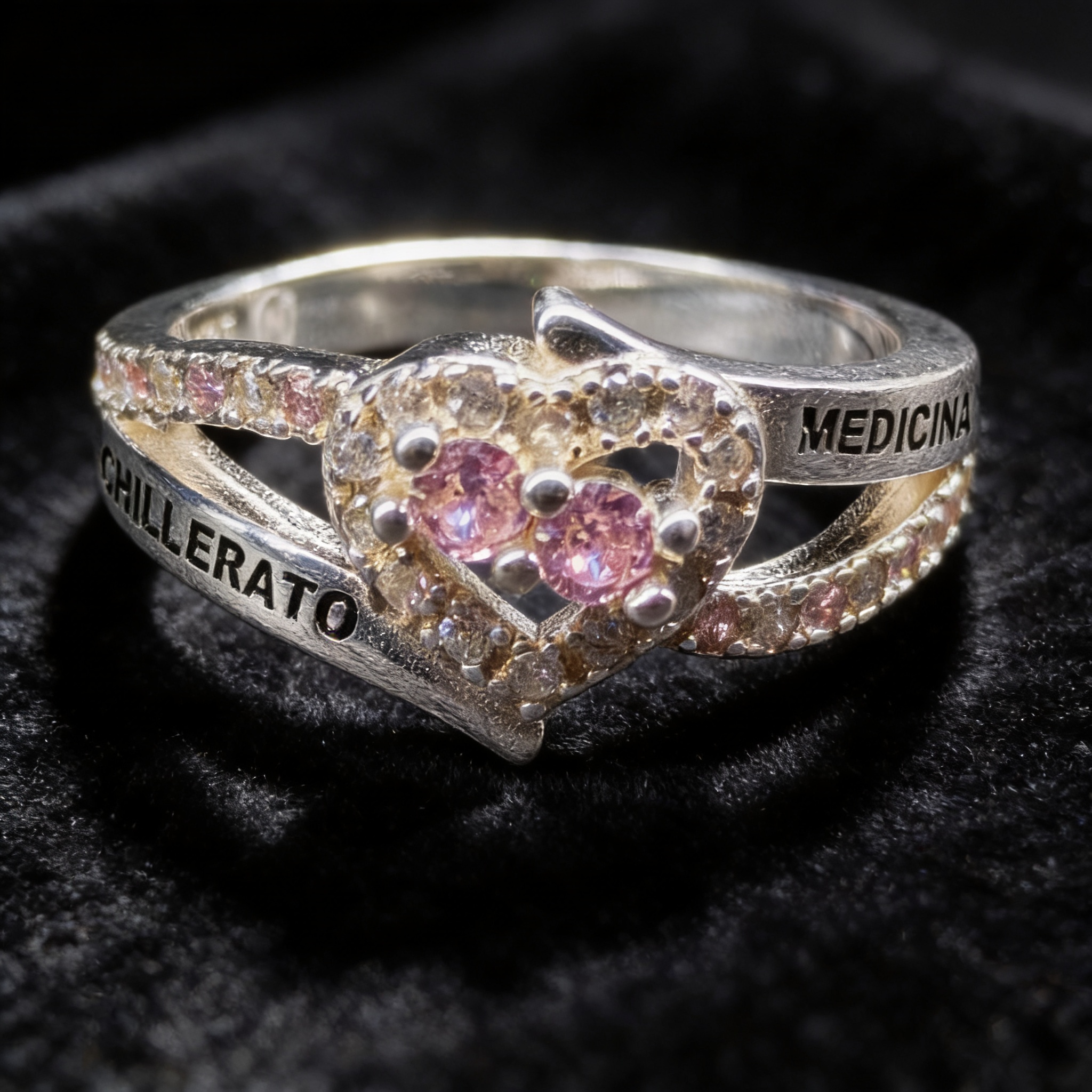 Anillo de Graduación Medicina Modelo 12