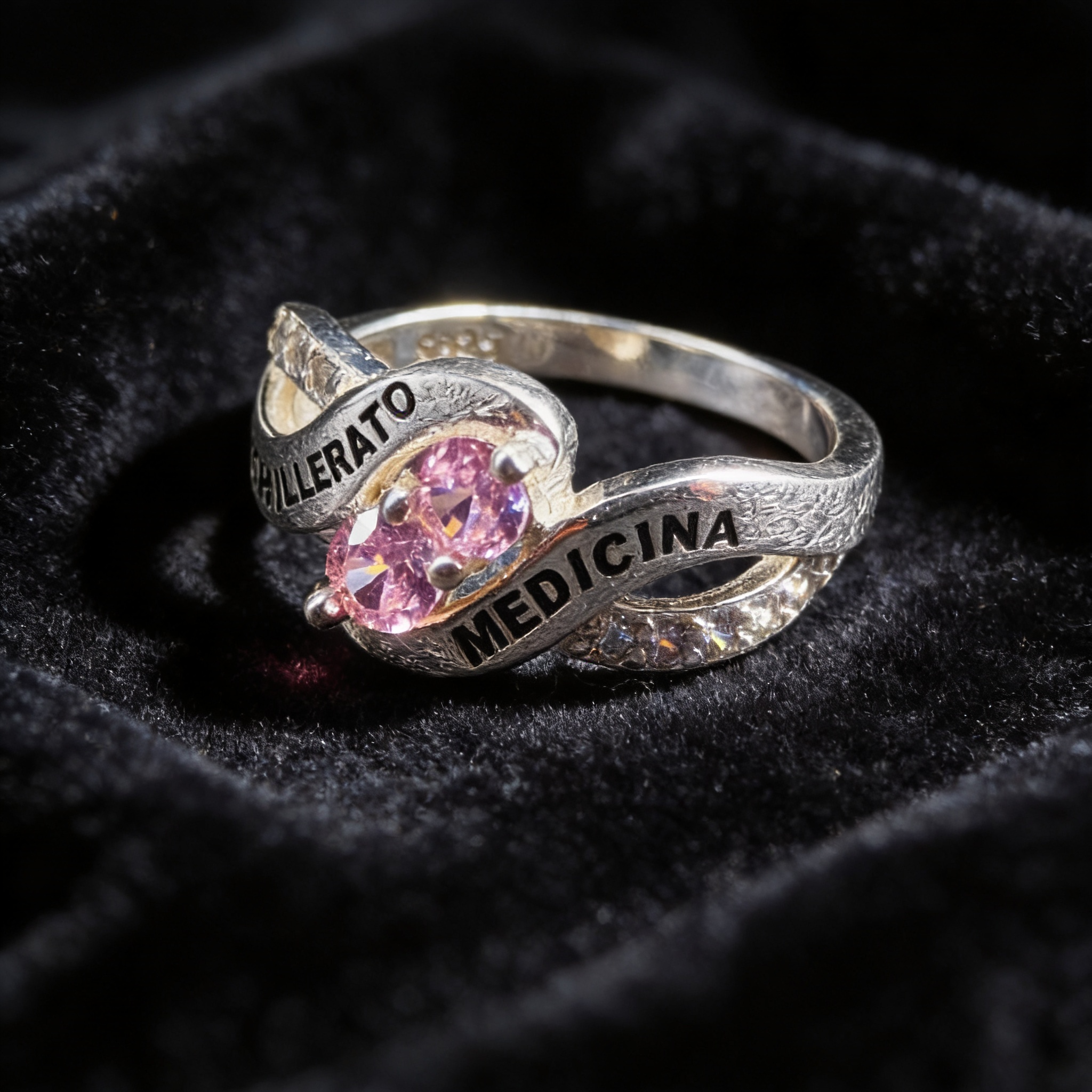 Anillo de Graduación Medicina Modelo 13