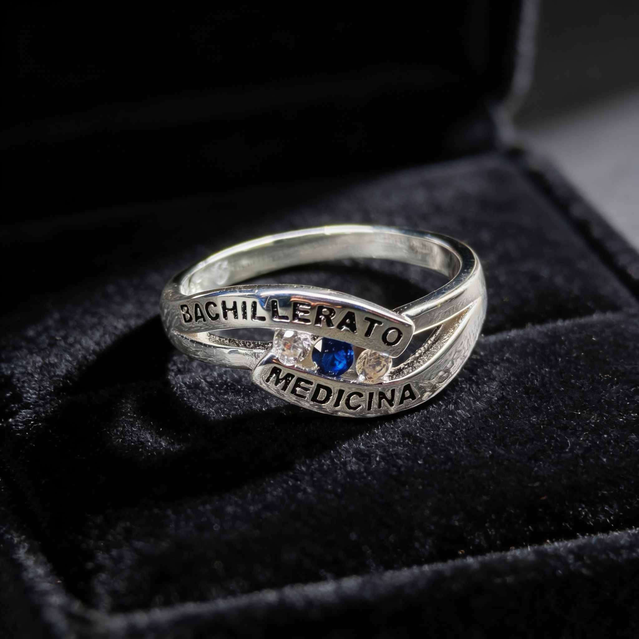 Anillo de Graduación Medicina Modelo 17