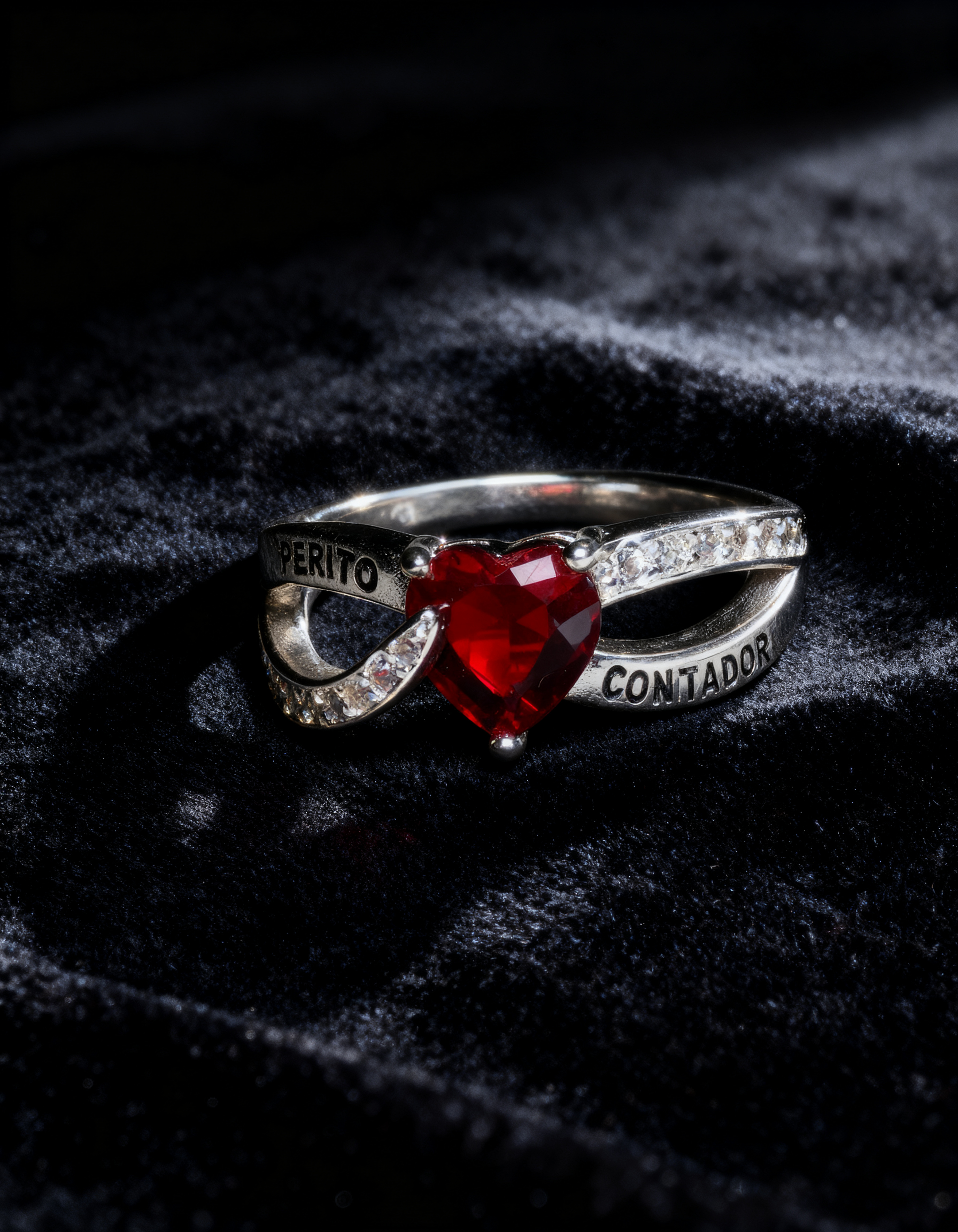 Anillo Perito Contador Modelo 021